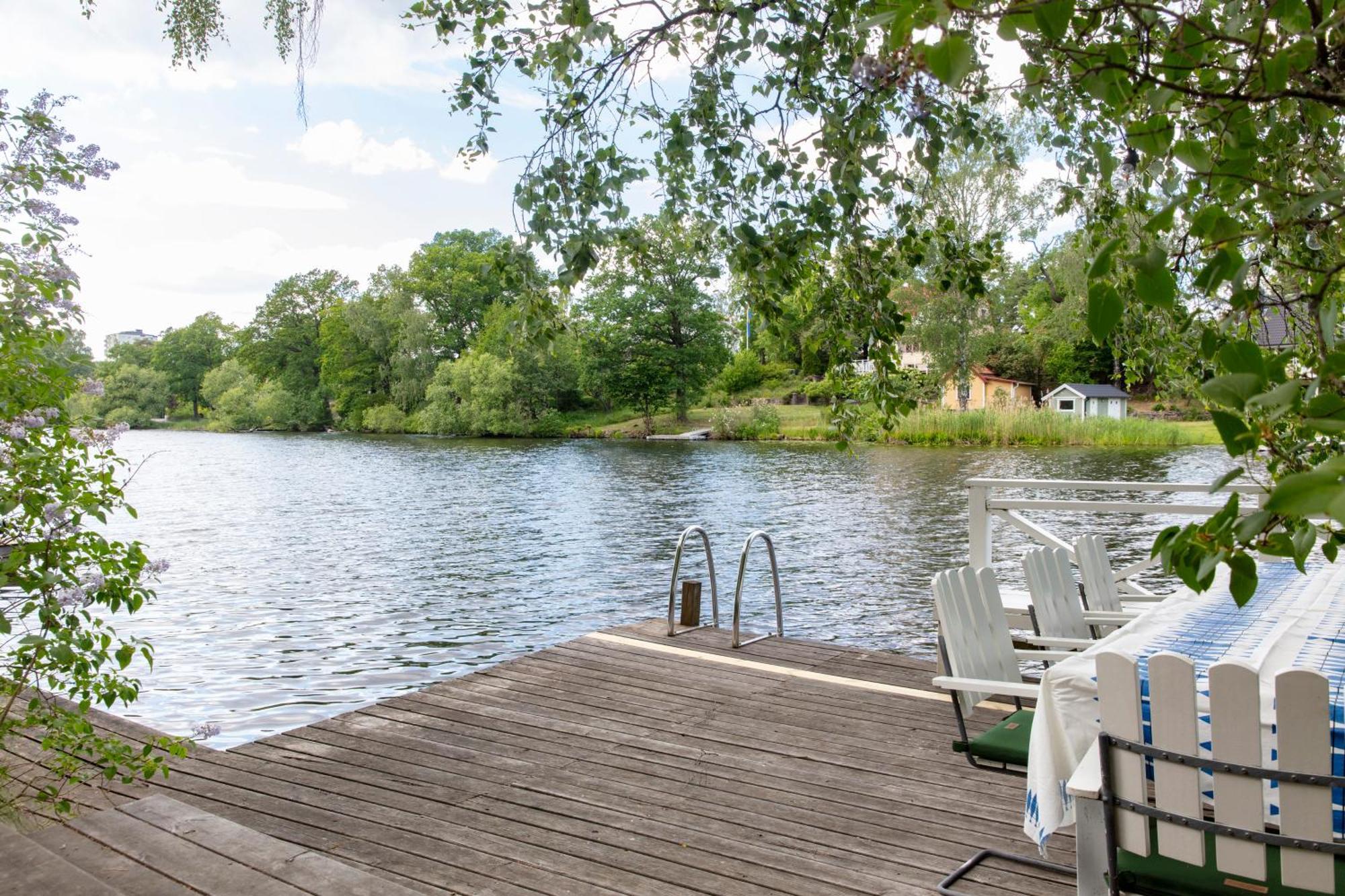 Peaceful, Picturesque Lake & Forest Retreat Stockholm Exterior photo