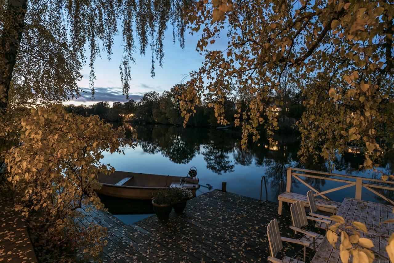 Peaceful, Picturesque Lake & Forest Retreat Stockholm Exterior photo